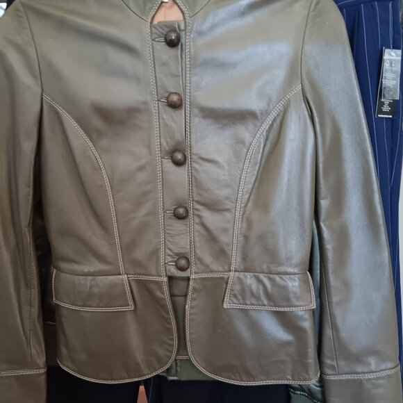 Women's Vegan Leather Military Style Jacket in Rich Green - Picture 3 of 13